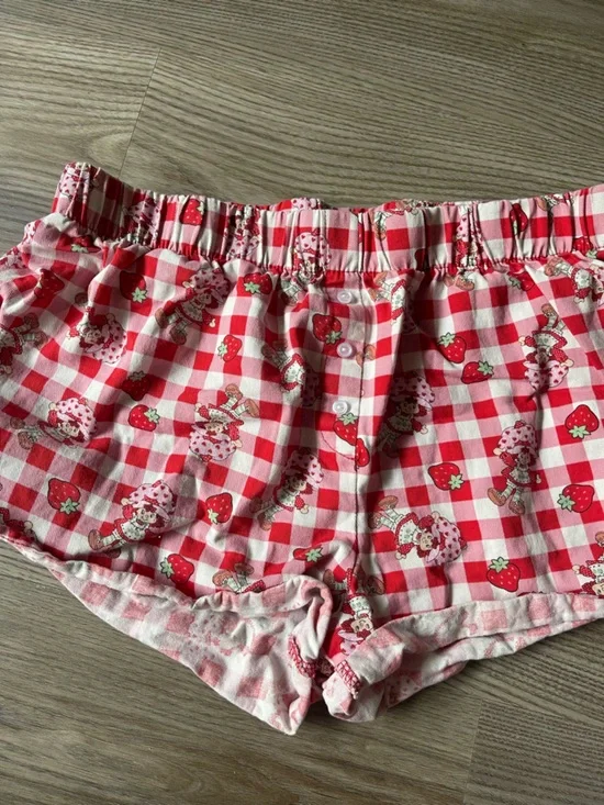 Strawberry Shortcake Gingham Pajama Shorts Sweet Character Lounge Wear Size L - Picture 3 of 15